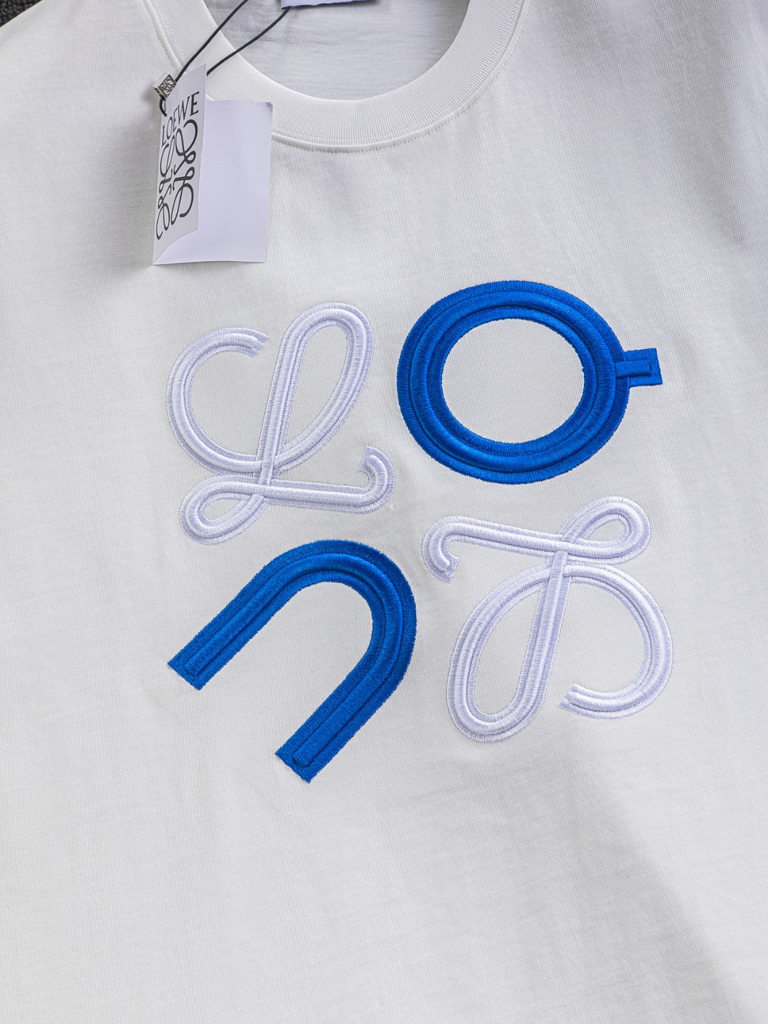 LOEWE x On 25SS Premium Embroidered Logo T-Shirt | S–XL | Black / White