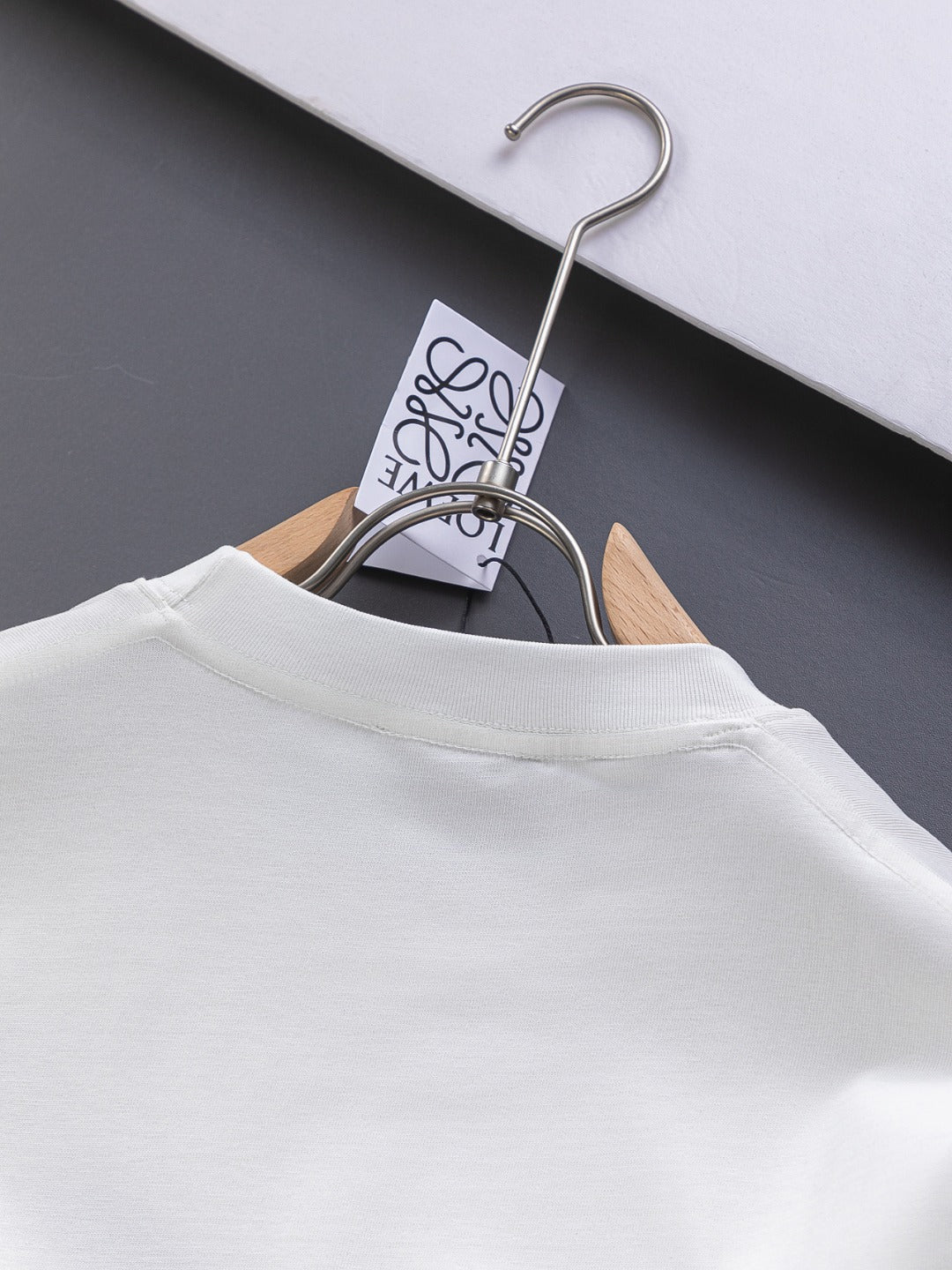 LOEWE x On 25SS Premium Embroidered Logo T-Shirt | S–XL | Black / White