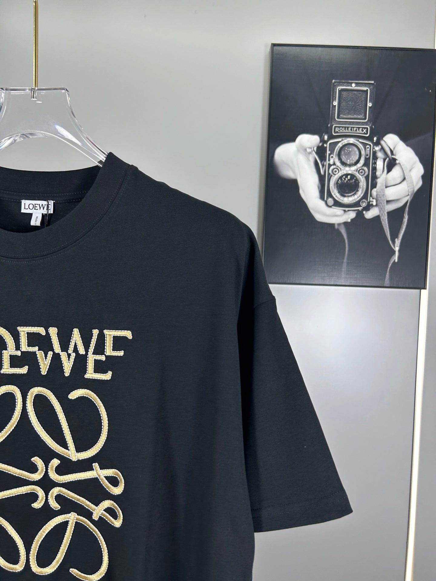 LOEWE 25SS Embroidered Logo Premium T-Shirt | S–XL | Unisex | Black / White