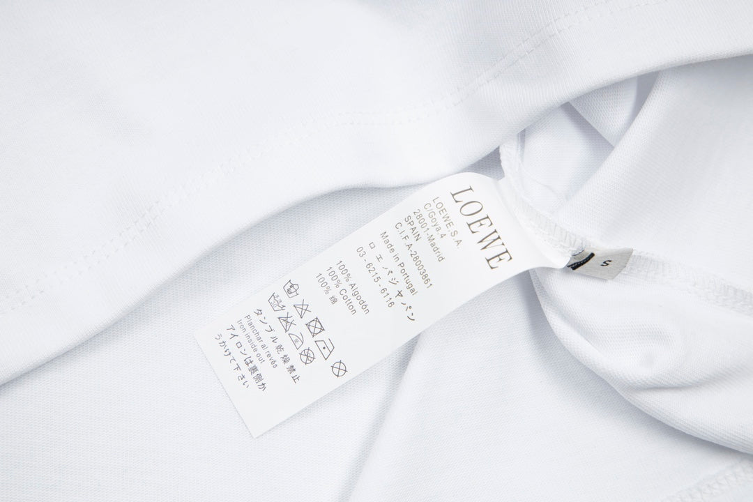 LOEWE 24SS Anagram Logo Embroidered T-Shirt | Unisex Oversized Fit | XS–L | Black / White