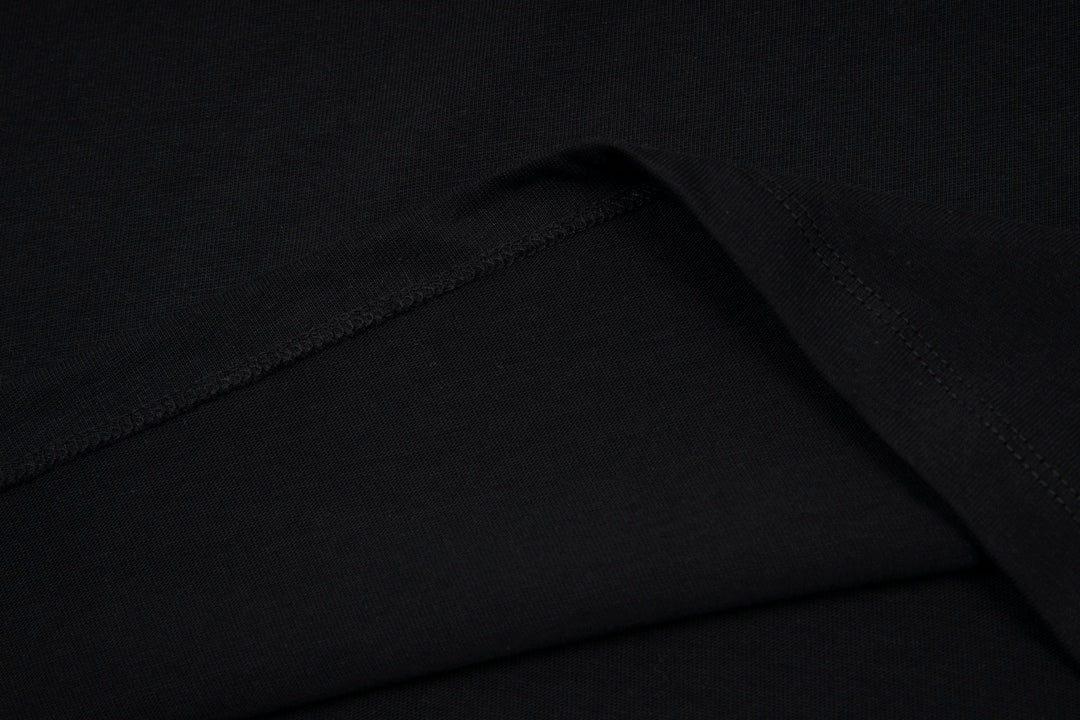 LOEWE 24SS Anagram Logo Embroidered T-Shirt | Unisex Oversized Fit | XS–L | Black / White