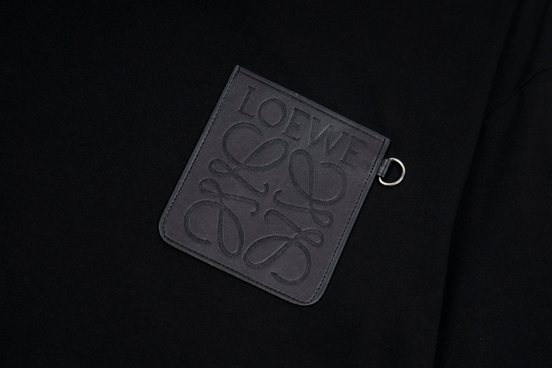 LOEWE 24SS Anagram Logo Embroidered T-Shirt | Unisex Oversized Fit | XS–L | Black / White