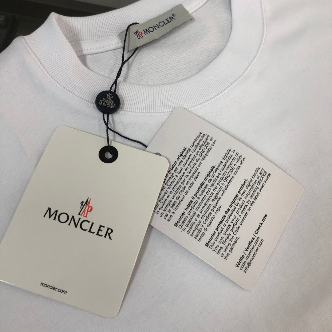 MONCLER 2025 New Couple Logo Print Graphic Crewneck T-Shirt