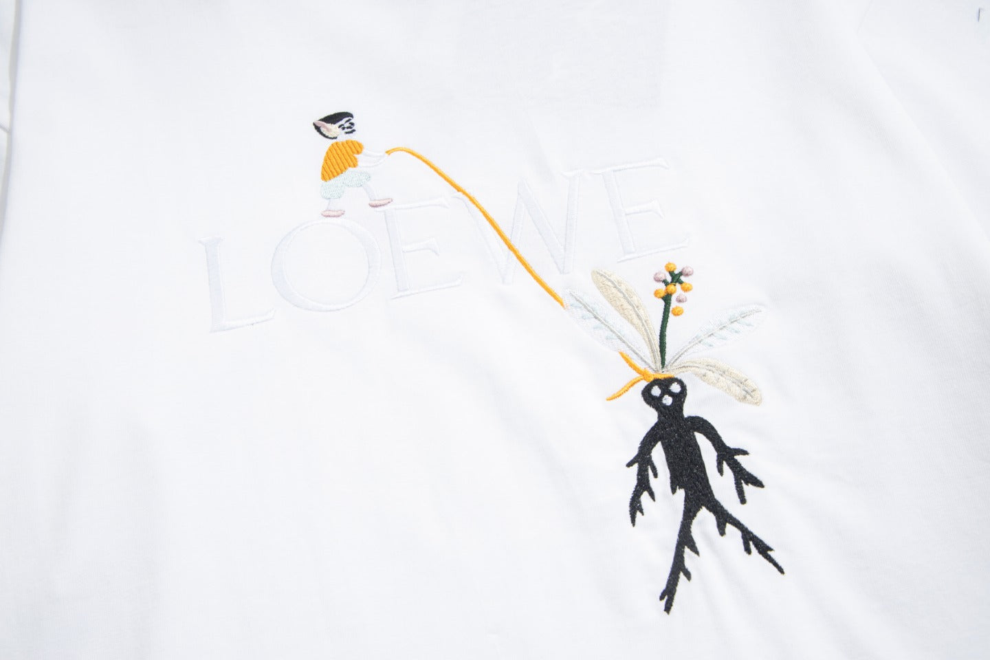 LOEWE 24SS Mandrake Embroidered T-Shirt | Unisex Cotton Tee | XS–L | White