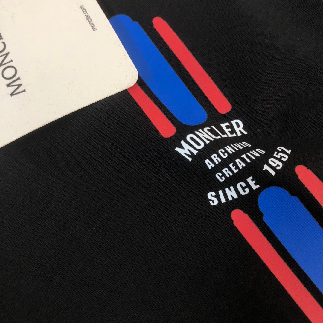 MONCLER 2025 New Couple Logo Print Graphic Crewneck T-Shirt