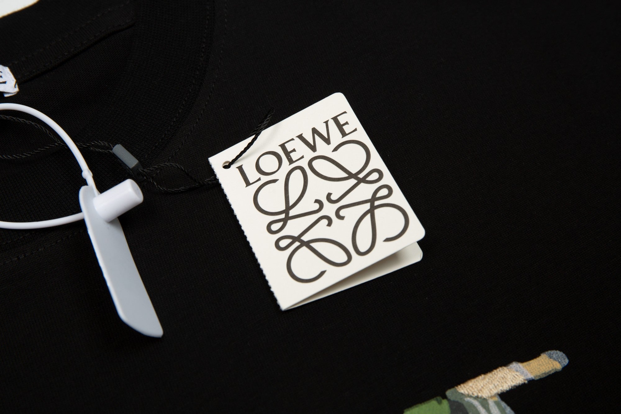 LOEWE 24SS Graffiti Embroidered T-Shirt | Unisex Cotton Tee | XS–L