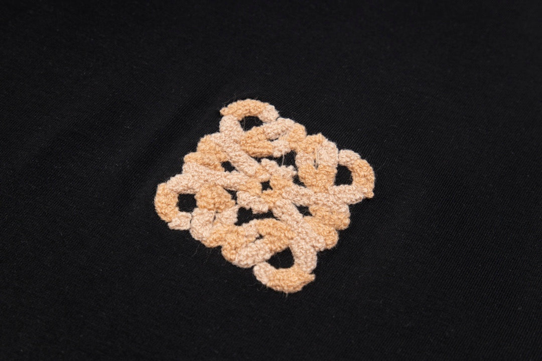 LOEWE Logo Chenille-Embroidered Cotton T-Shirt | XS–L