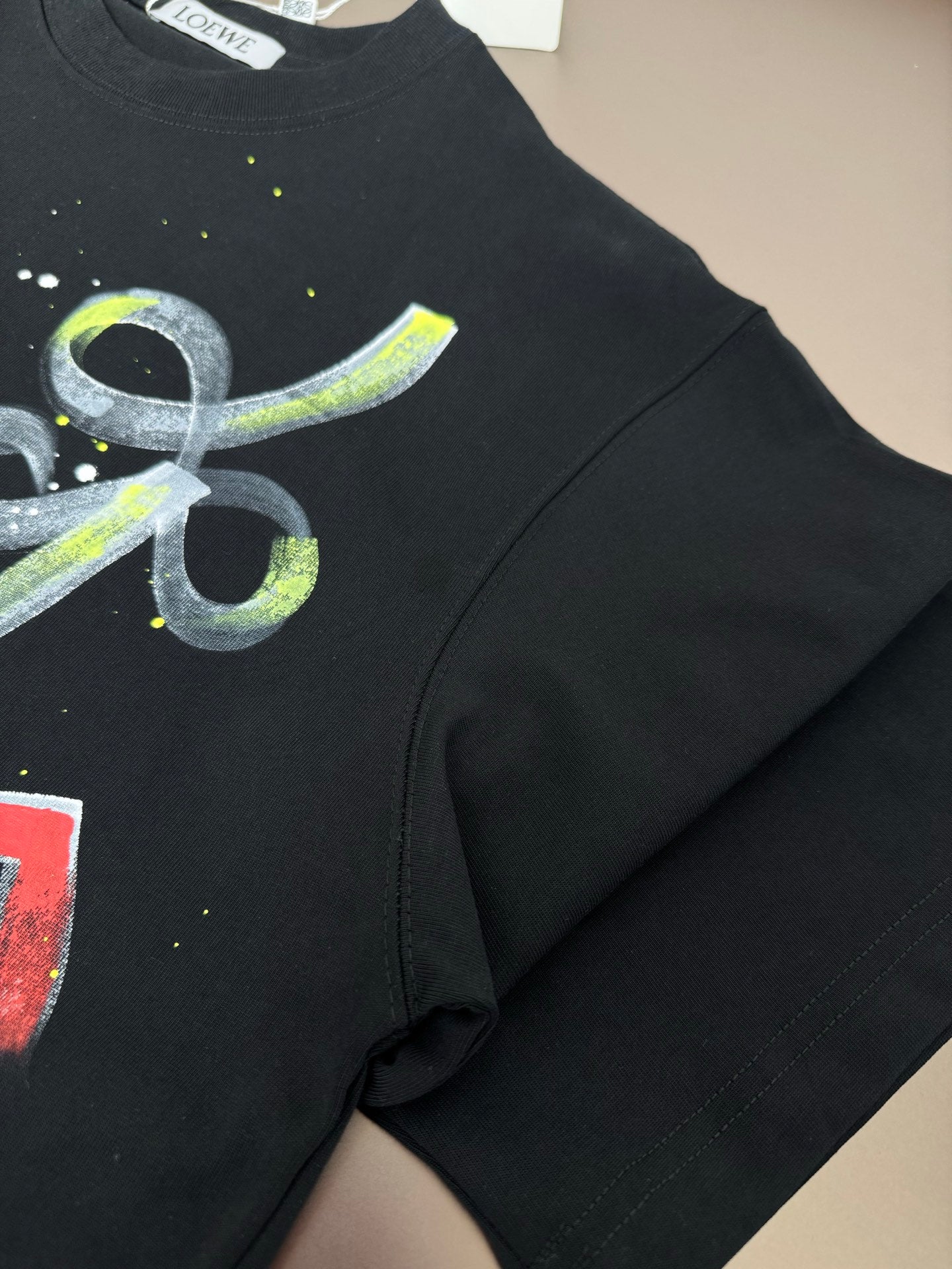LOEWE 25SS Hand-Painted Graffiti Logo T-Shirt | 320g Premium Cotton | Unisex Oversized | Black/White | M–XXL