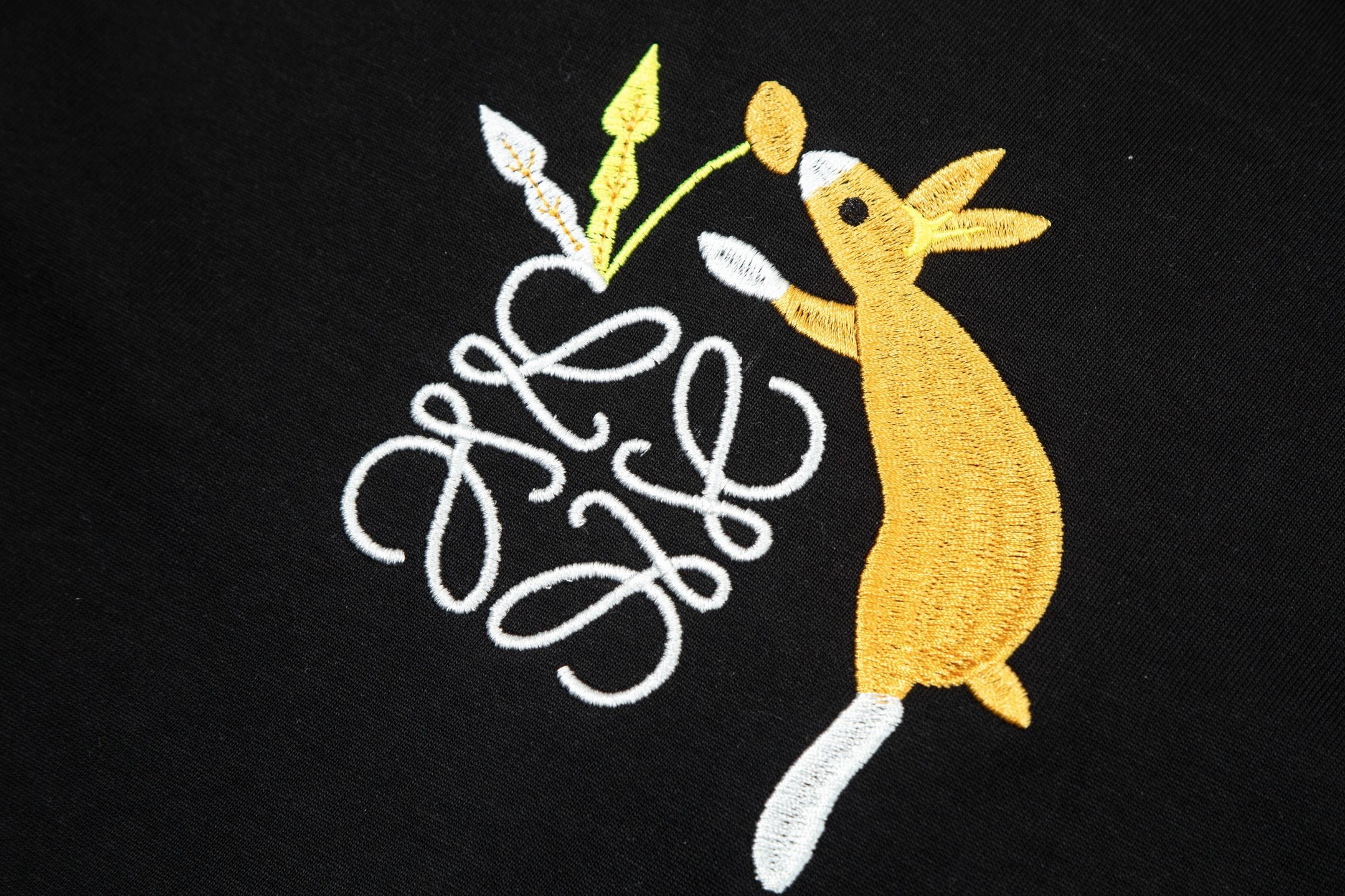 LOEWE Squirrel Embroidered Logo T-Shirt | Unisex | Gray | XS–L