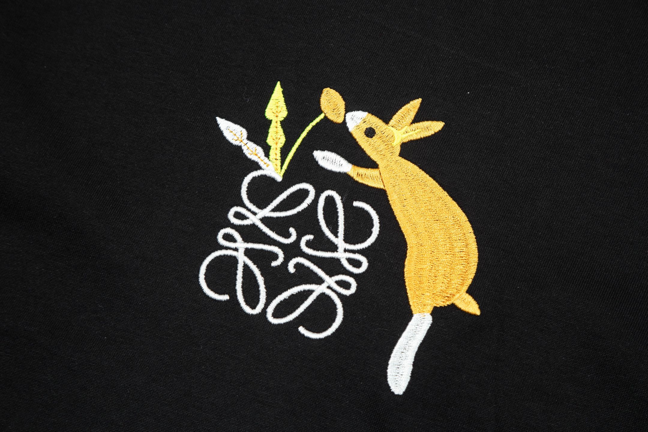 LOEWE Squirrel Embroidered Logo T-Shirt | Unisex | Gray | XS–L