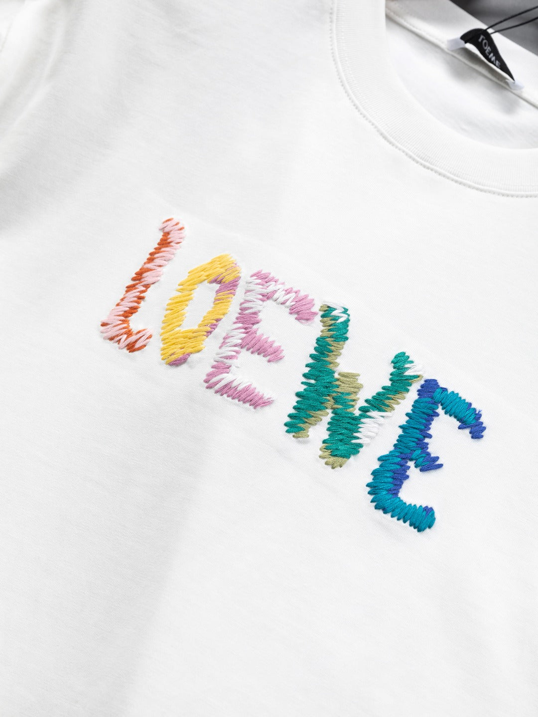 LOEWE 25SS Rainbow Embroidered Logo T-Shirt | Unisex Relaxed Fit | S–XL