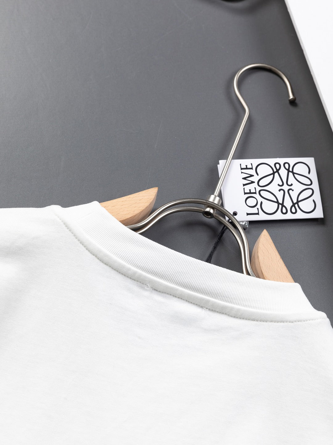 LOEWE 25SS Rainbow Embroidered Logo T-Shirt | Unisex Relaxed Fit | S–XL