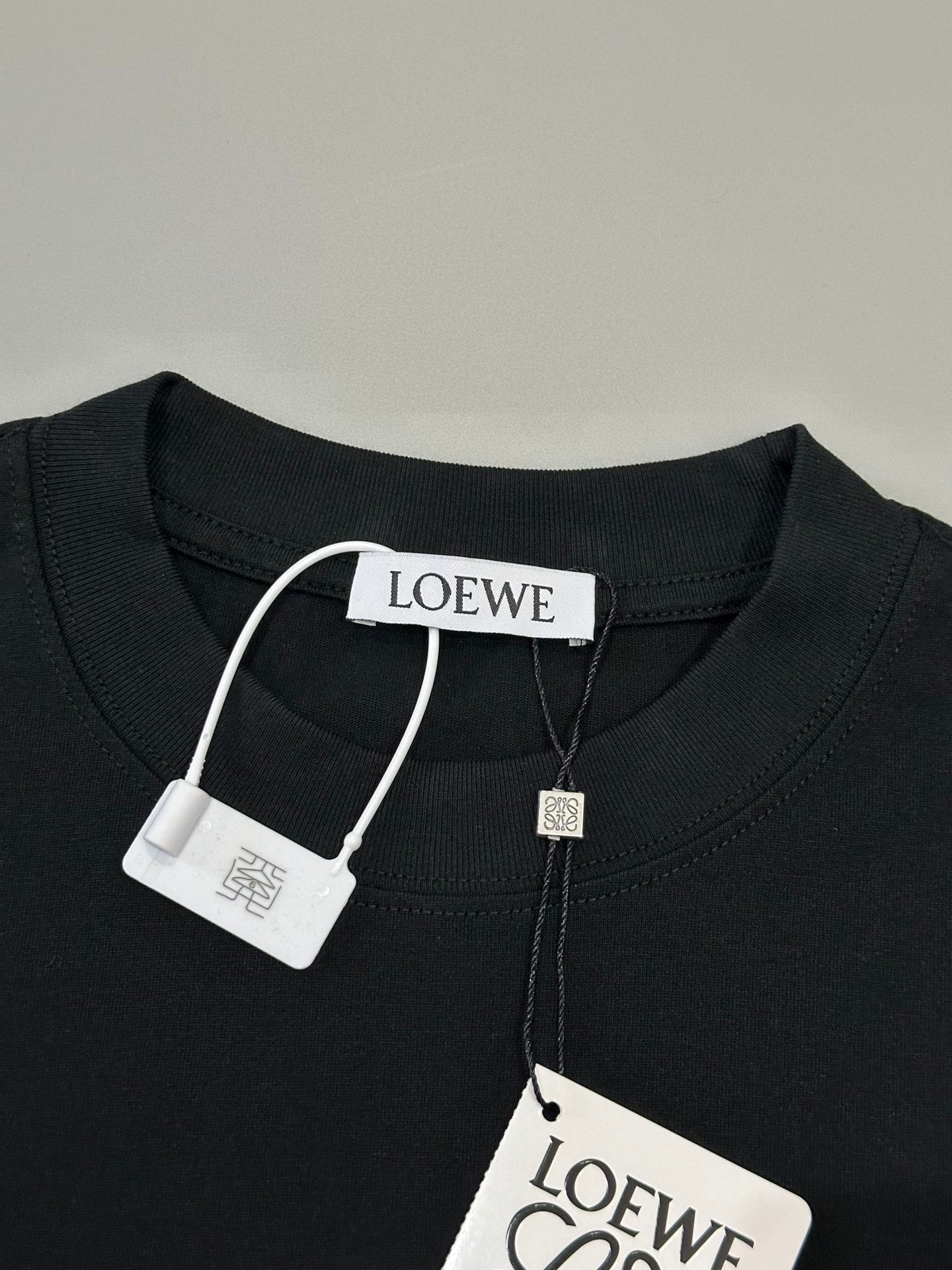 LOEWE Official Logo Embroidered T-Shirt | Unisex Luxury Cotton Tee | S–XL
