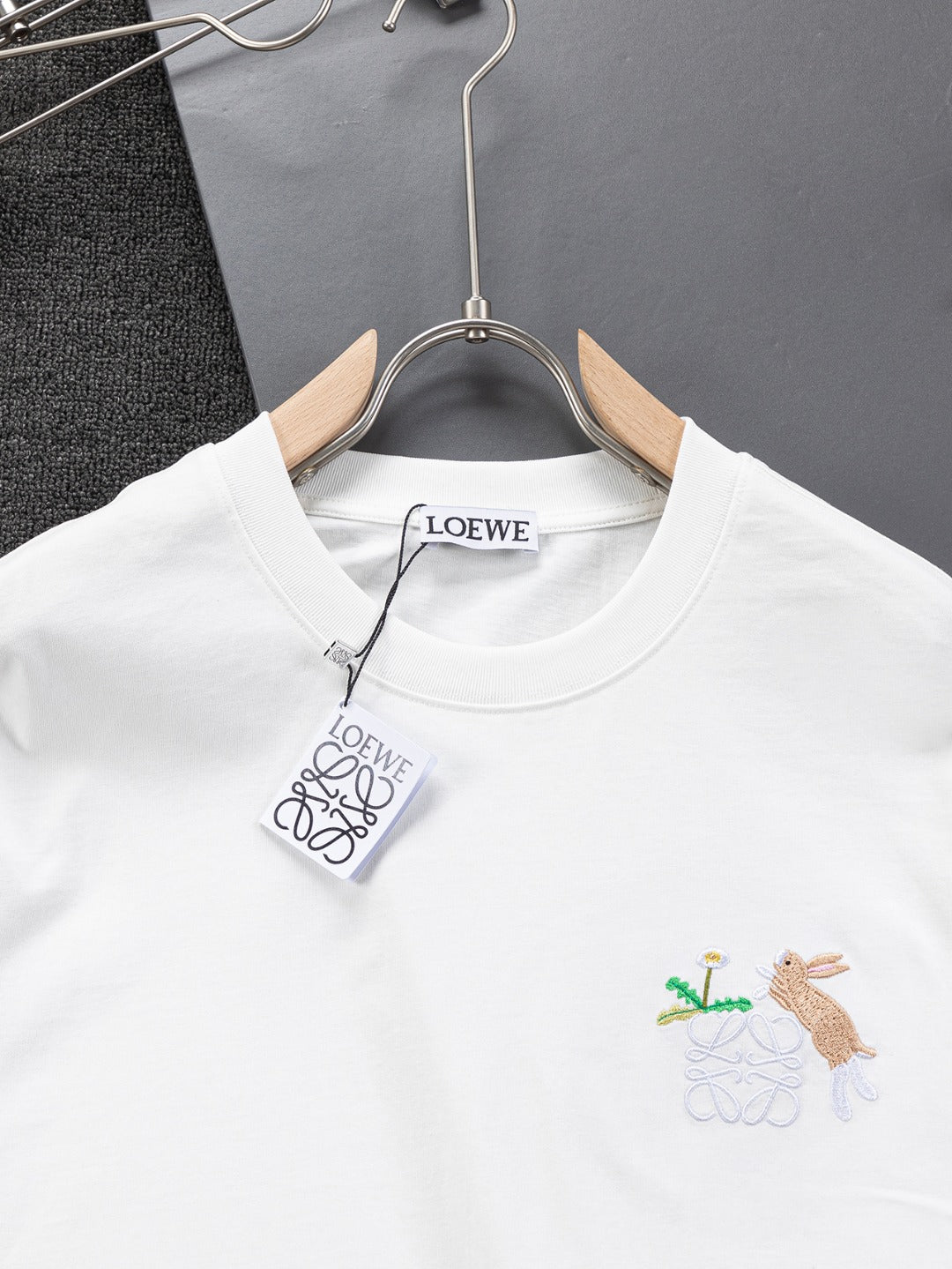 LOEWE 25SS Suna Fujita Collaboration Embroidered Rabbit T-Shirt | S–XL