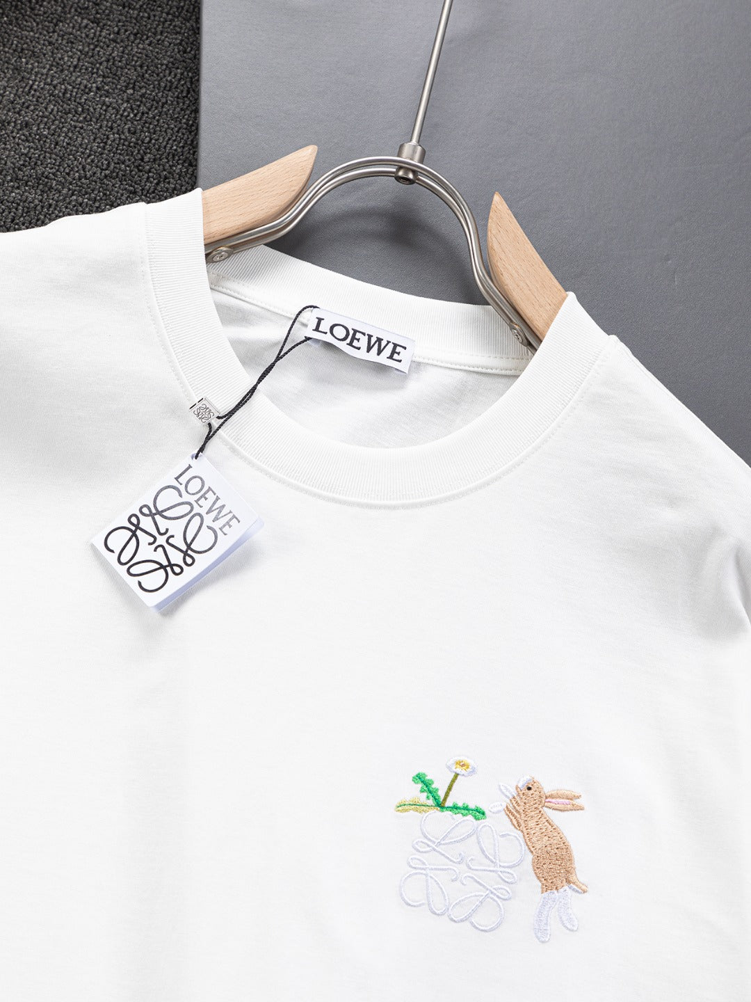 LOEWE 25SS Suna Fujita Collaboration Embroidered Rabbit T-Shirt | S–XL