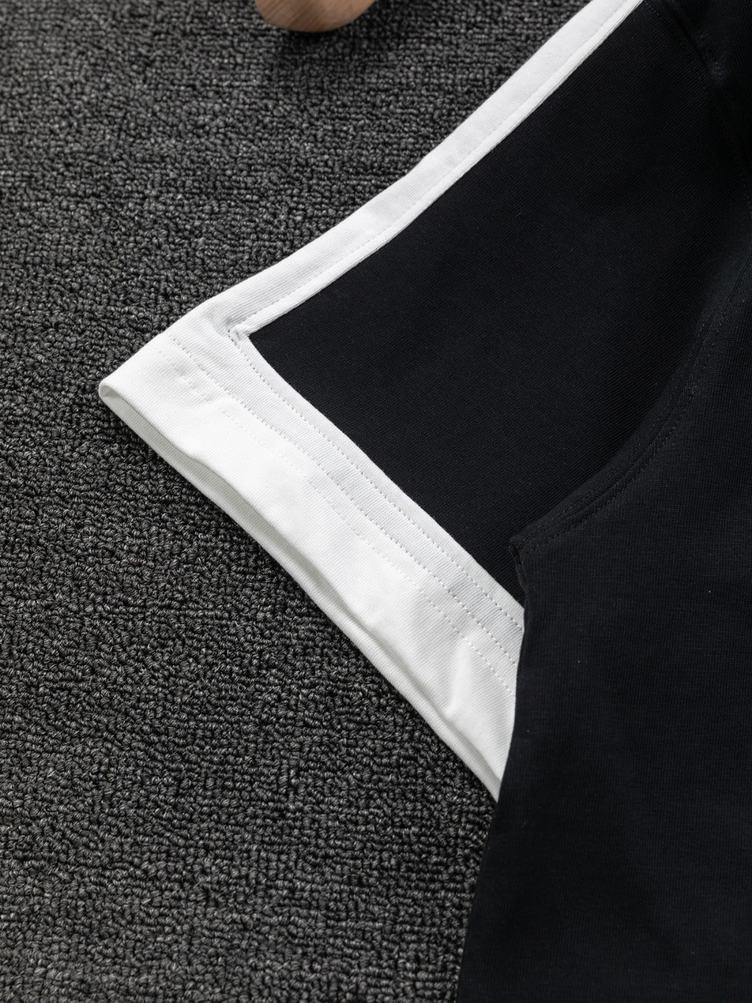 LOEWE 25SS Black & White Panel Embroidered Logo T-Shirt | S–XL