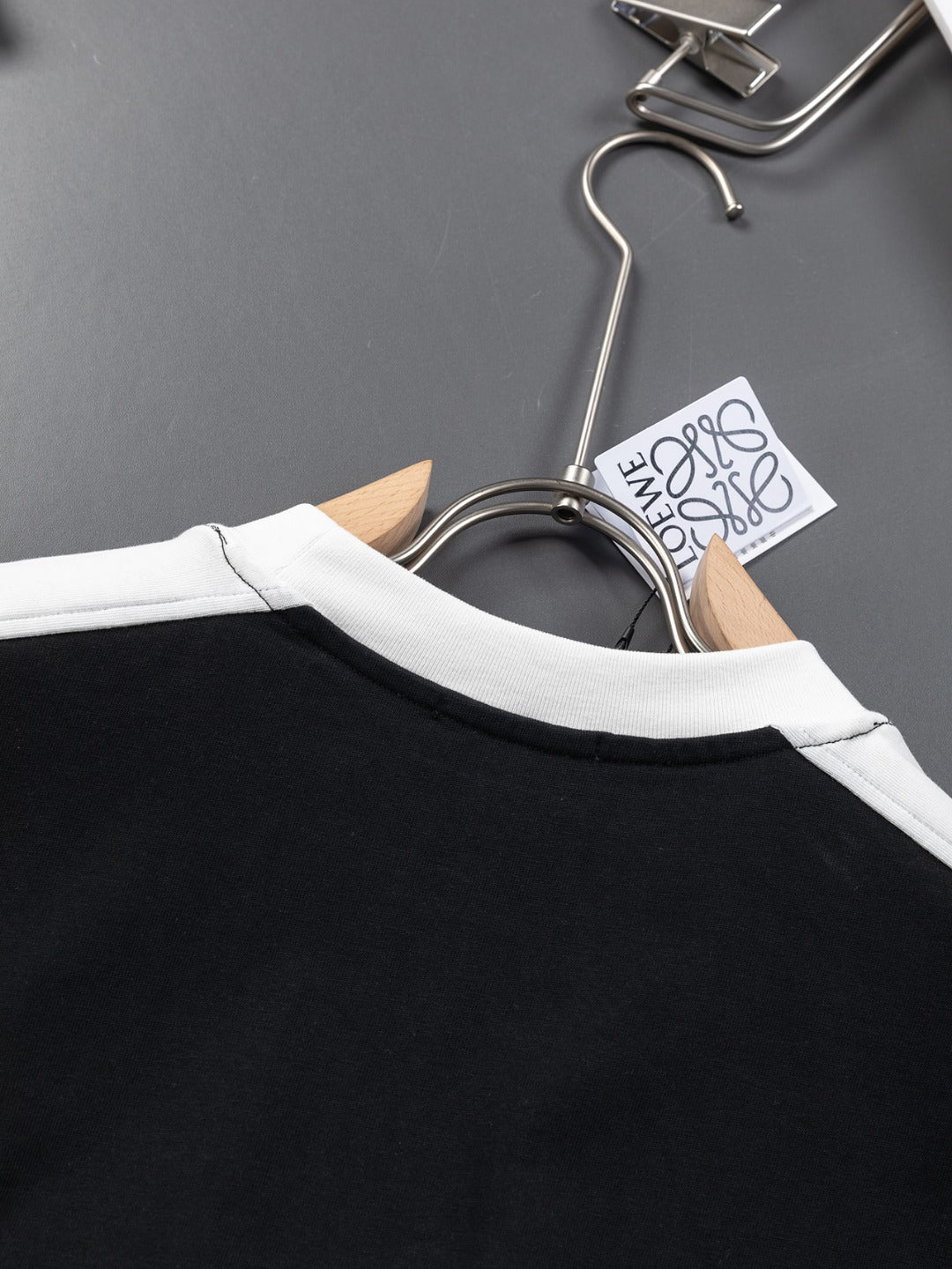LOEWE 25SS Black & White Panel Embroidered Logo T-Shirt | S–XL