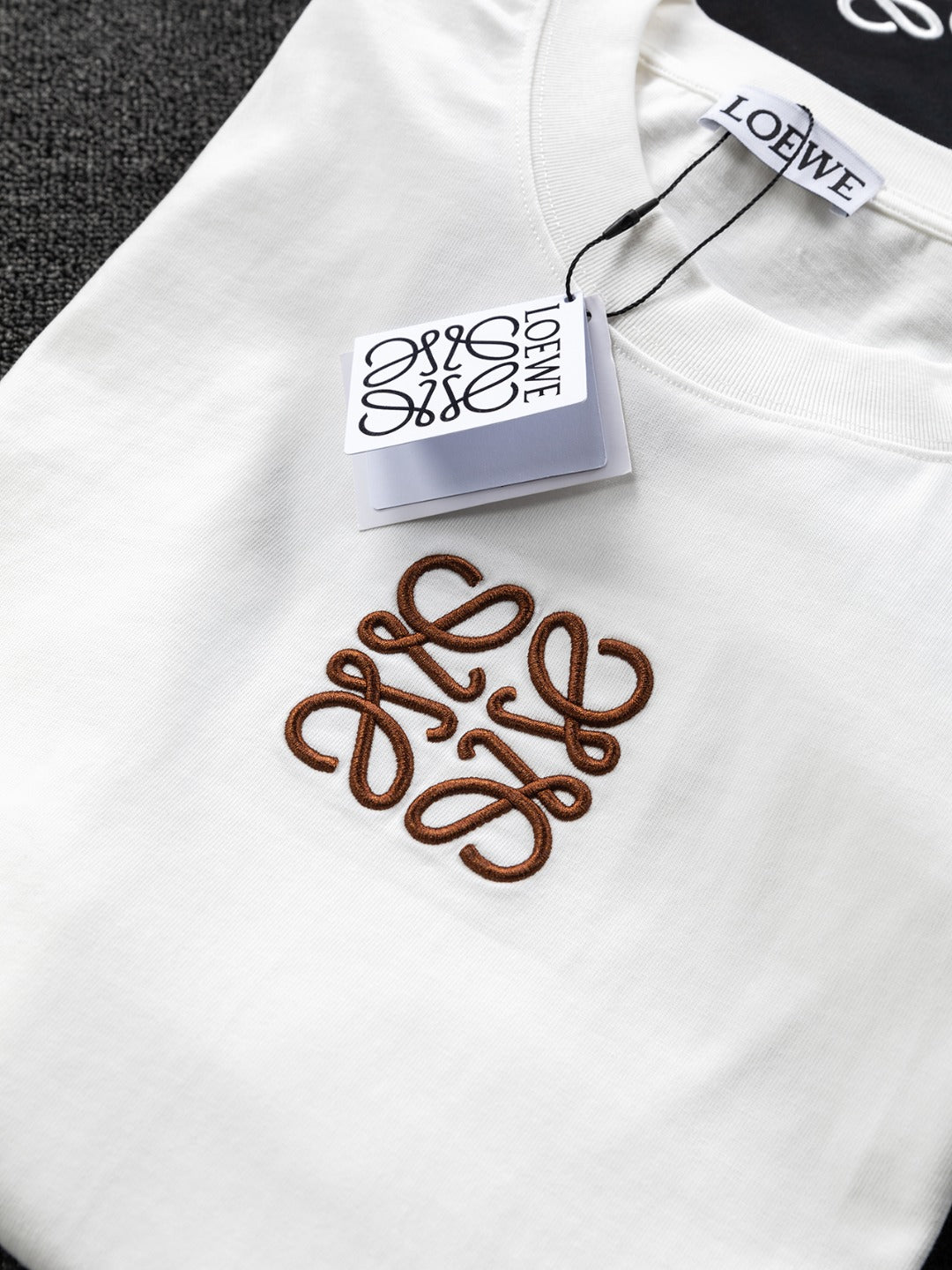 LOEWE 25SS Black & White Panel Embroidered Logo T-Shirt | S–XL