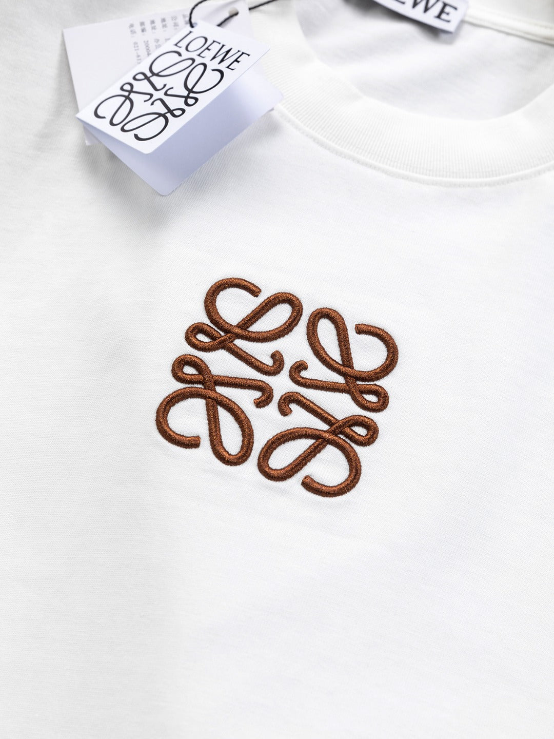 LOEWE 25SS Black & White Panel Embroidered Logo T-Shirt | S–XL
