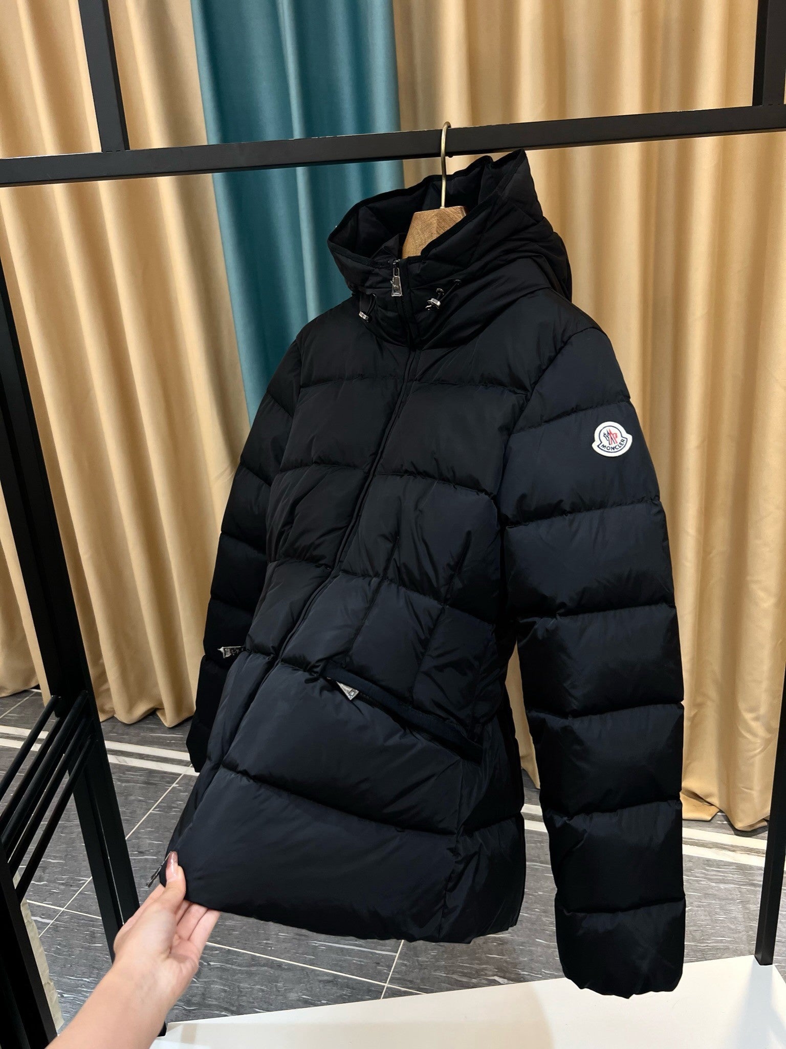 Moncler 2023 New Short Hooded Down Jacket – Matte Finish, Slim Fit (Size 1–4)