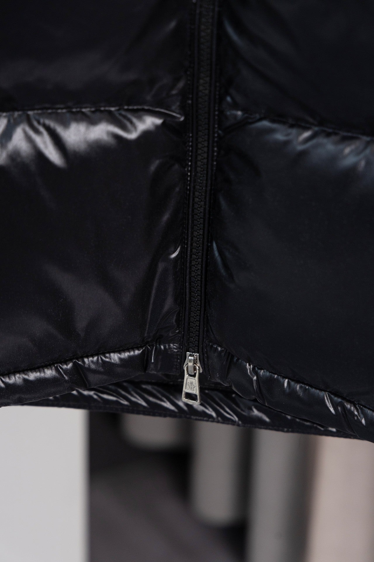 Moncler Maya Classic Matte Down Jacket – Ultimate Luxury Winter Essential (Size 1–5)