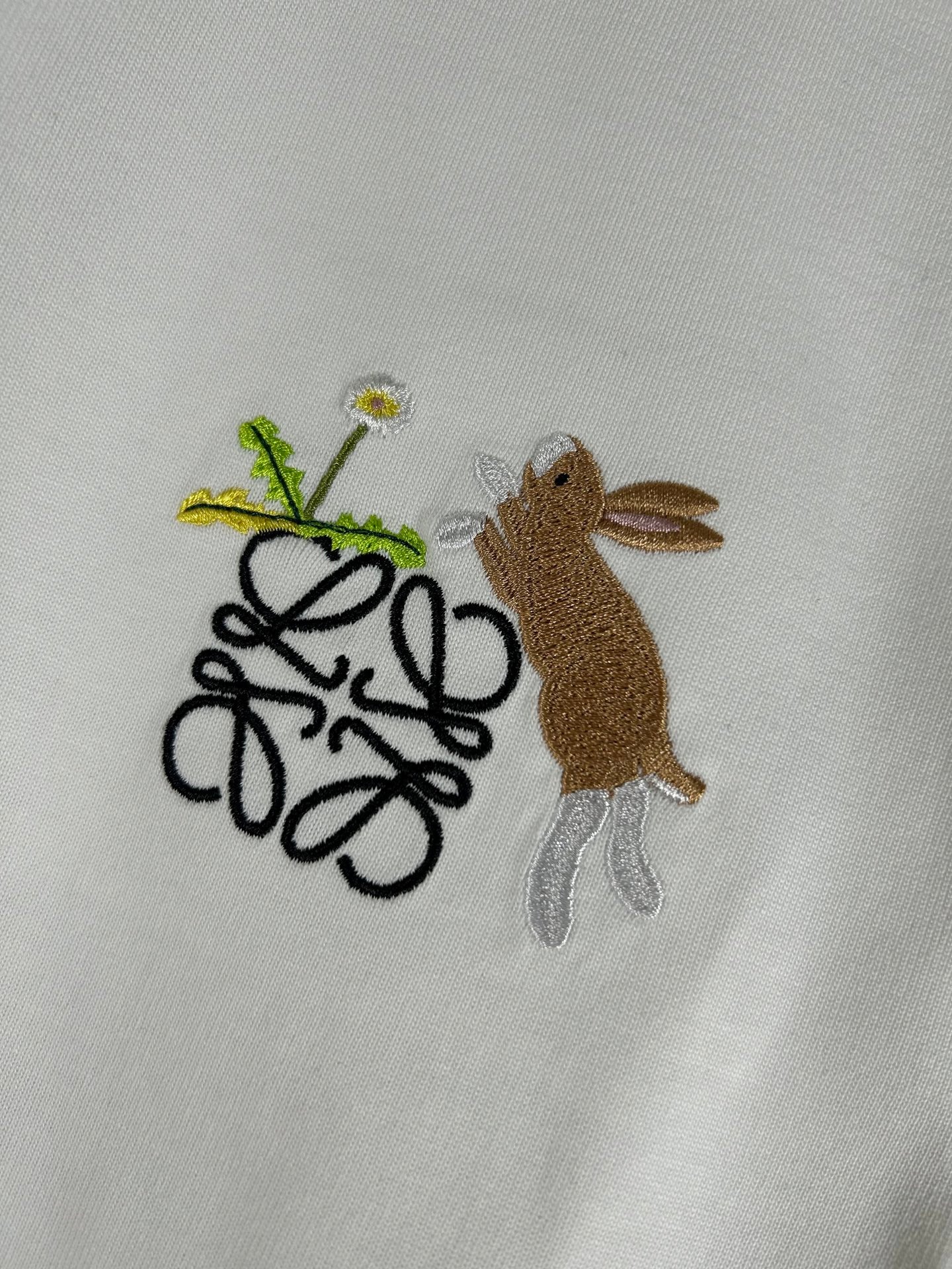 LOEWE Logo Bunny Embroidery T-Shirt | S–XL