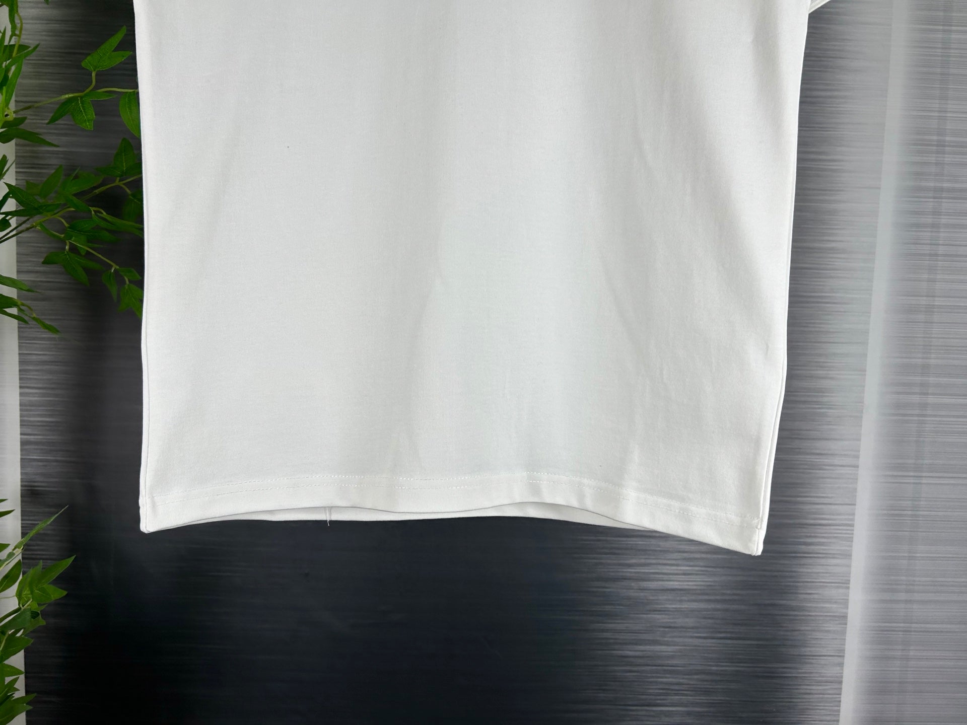 LOEWE Logo Bunny Embroidery T-Shirt | S–XL