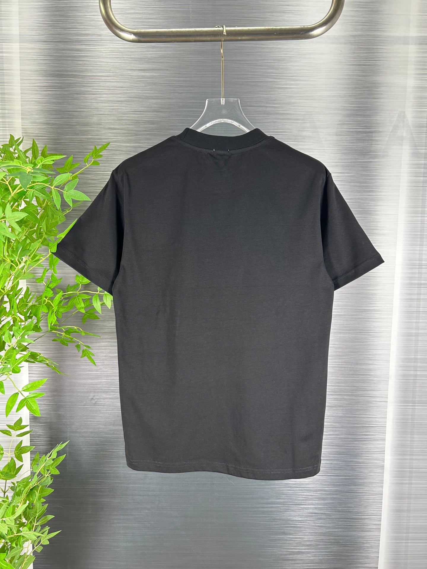 LOEWE Logo Bunny Embroidery T-Shirt | S–XL