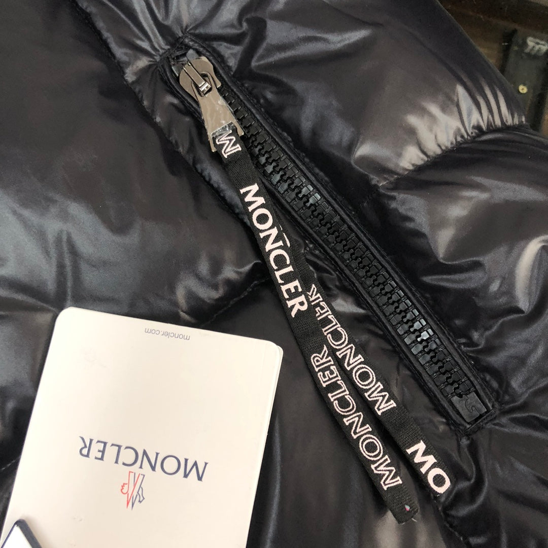MONCLER World Down Jacket FW23 | Sizes 0–3