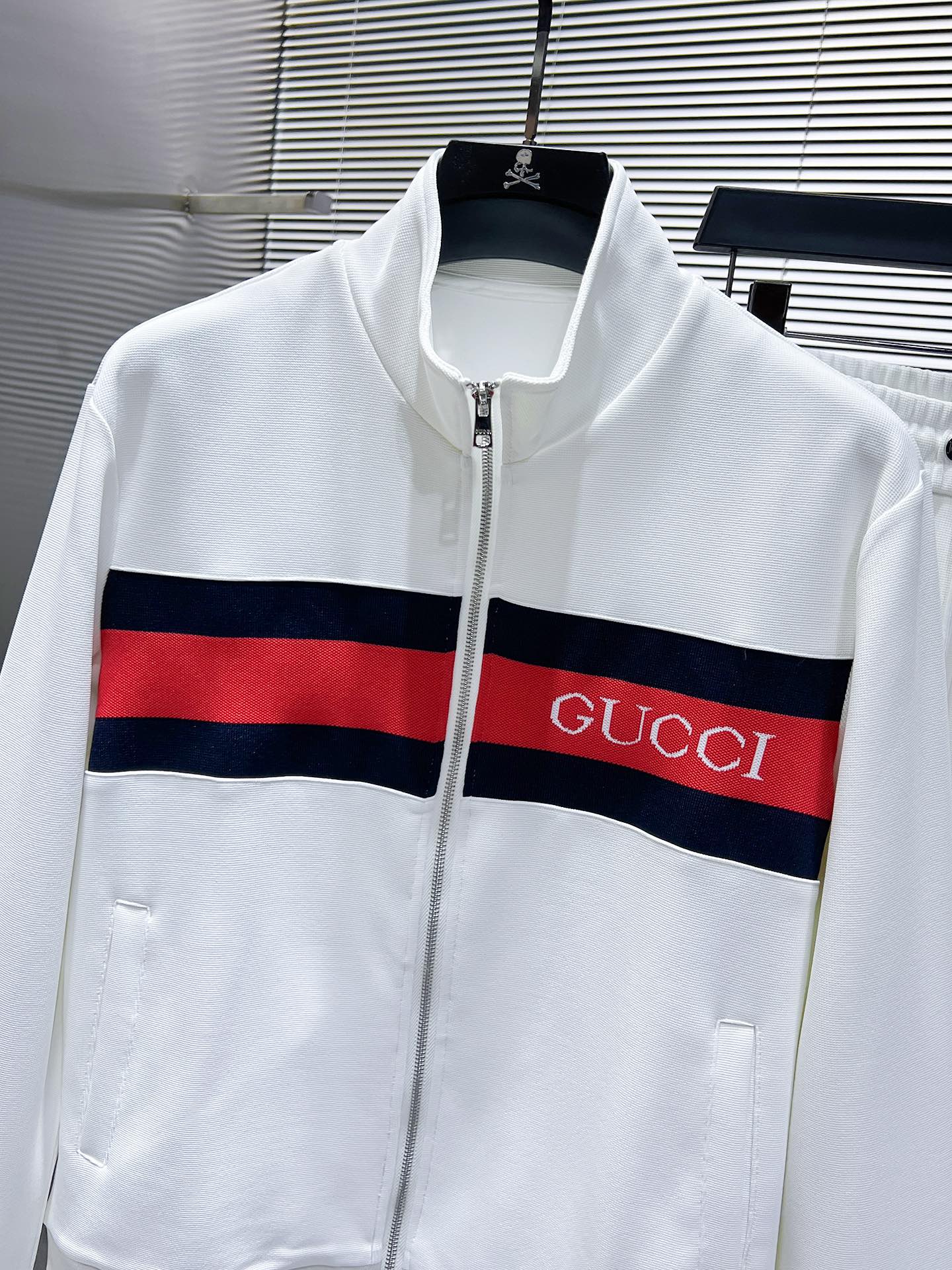 GUCCI 2024SS Logo Sportswear Zip Jacket & Track Pants Set | Men’s Luxury Casual Outfit