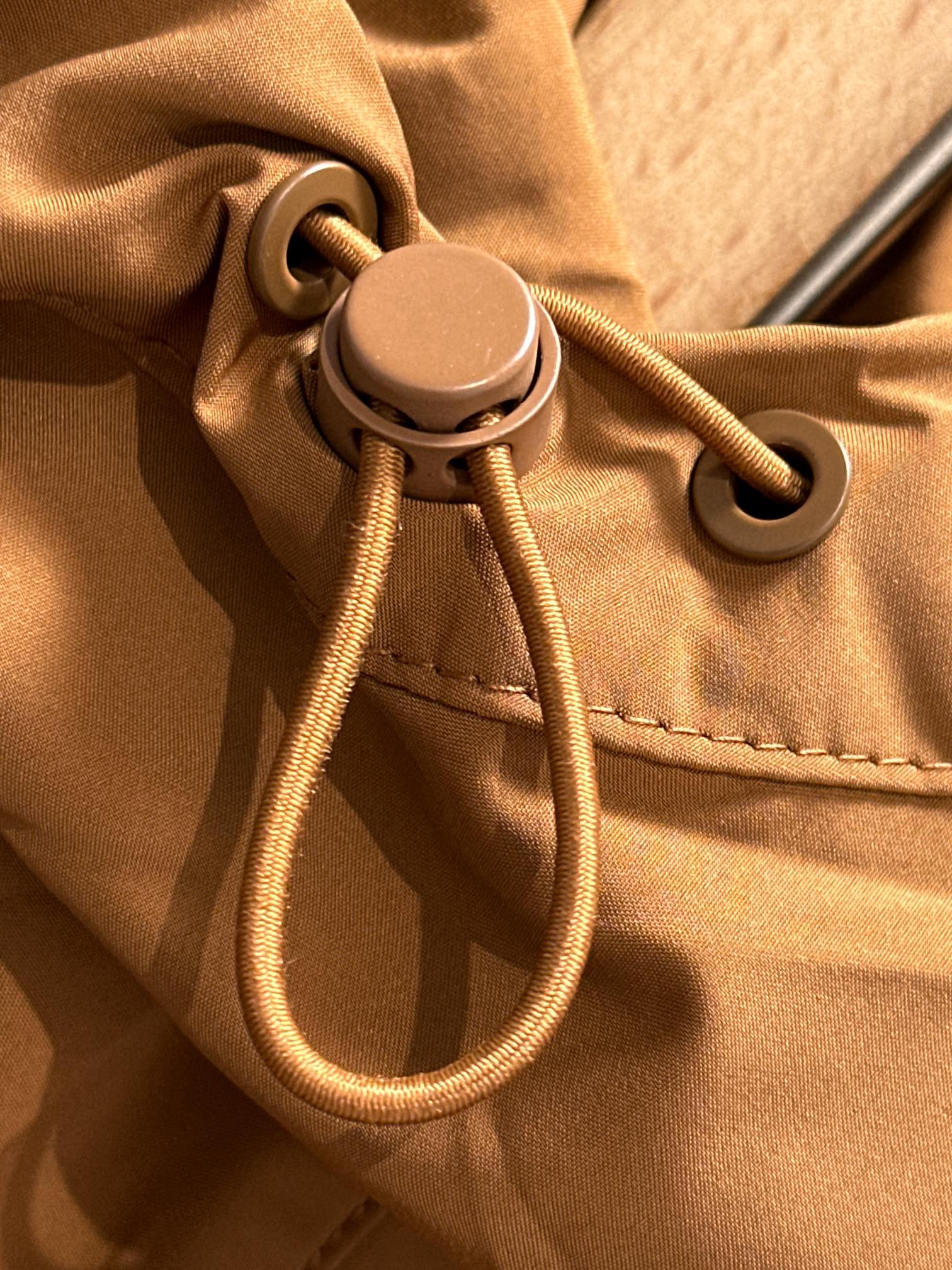 GUCCI 2024 FW Lightweight Nylon Zip-Up Jacket | Luxury Casual Windbreaker