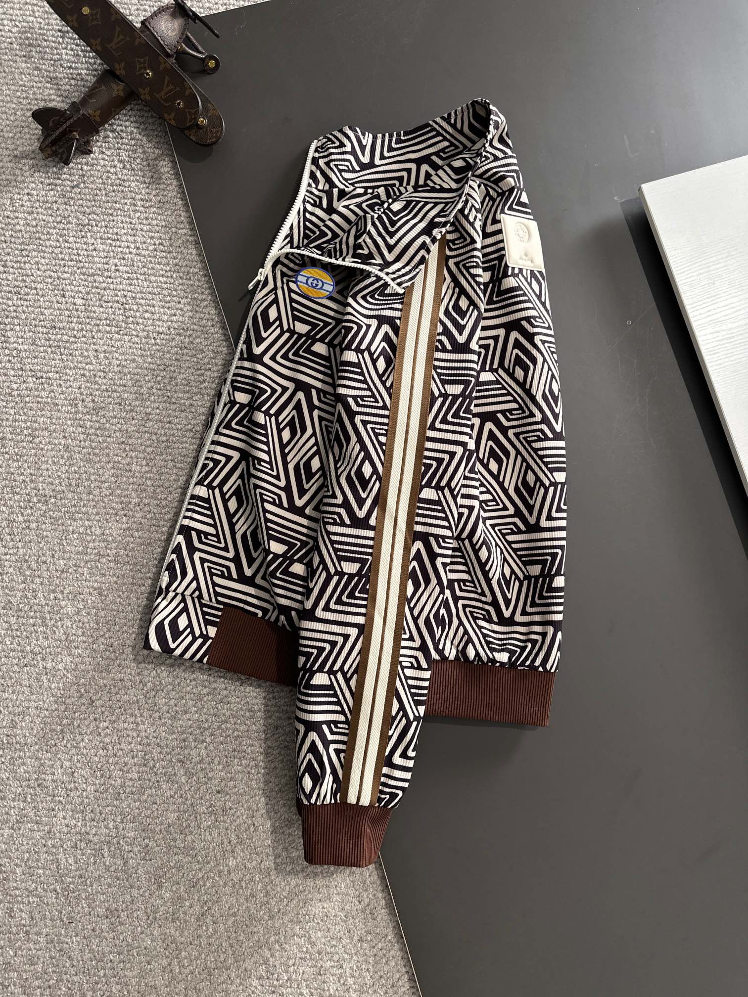 GUCCI FW2024 Lightweight Nylon Zip-Up Jacket | Luxury Windbreaker