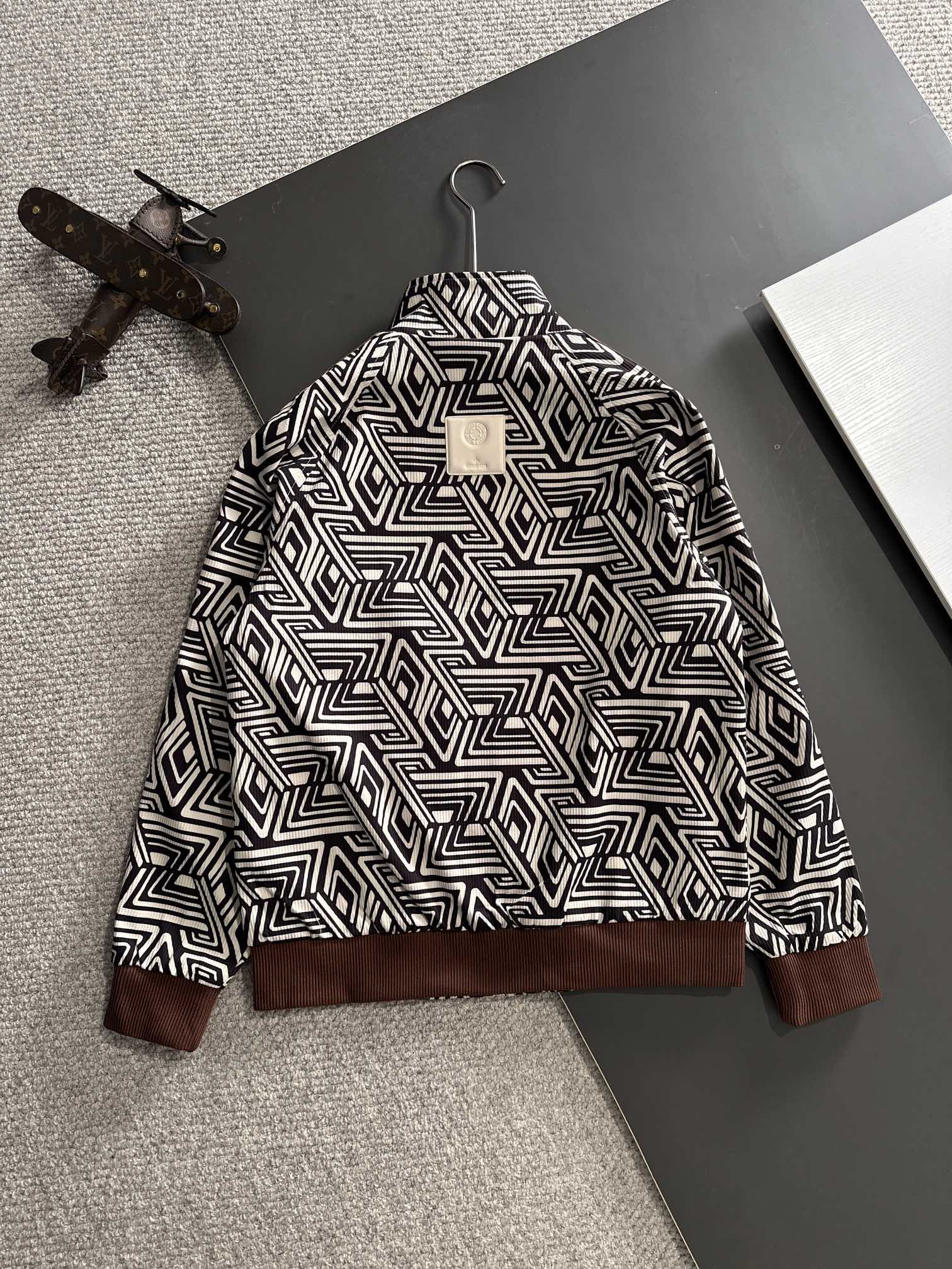 GUCCI FW2024 Lightweight Nylon Zip-Up Jacket | Luxury Windbreaker