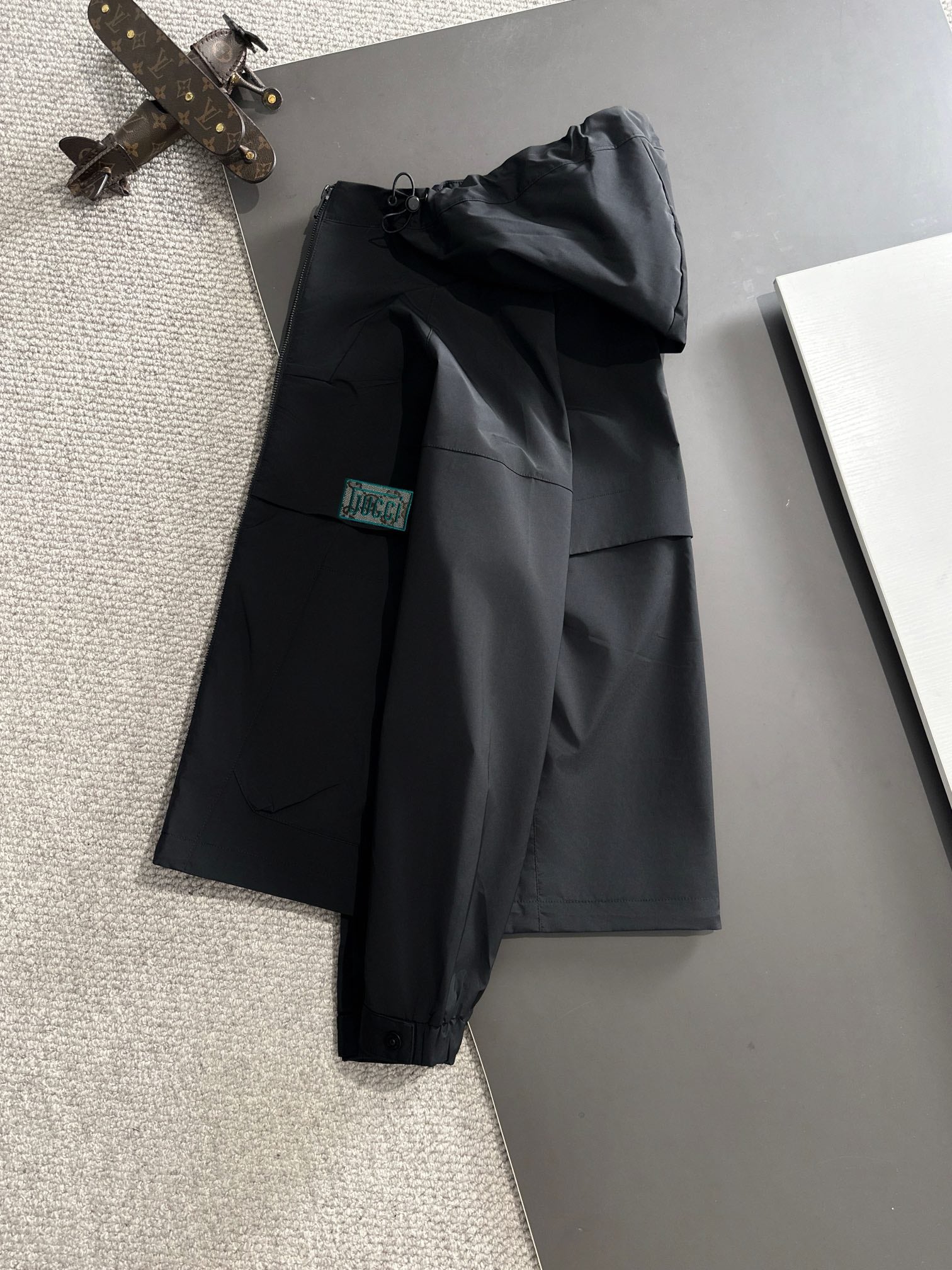 GUCCI FW2024 Zip-Up Nylon Jacket | Luxury Lightweight Windbreaker