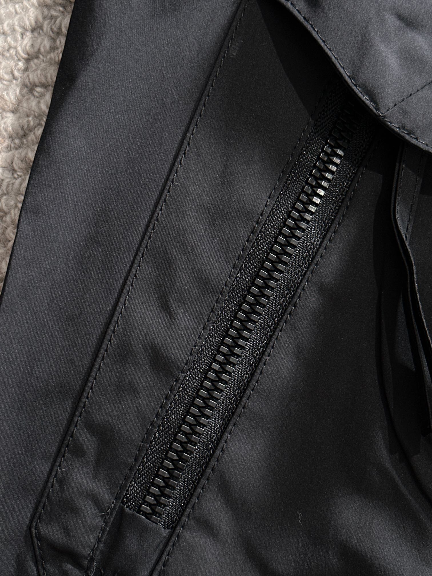 GUCCI × The North Face FW2024 Zip-Up Nylon Jacket | Luxury Lightweight Windbreaker