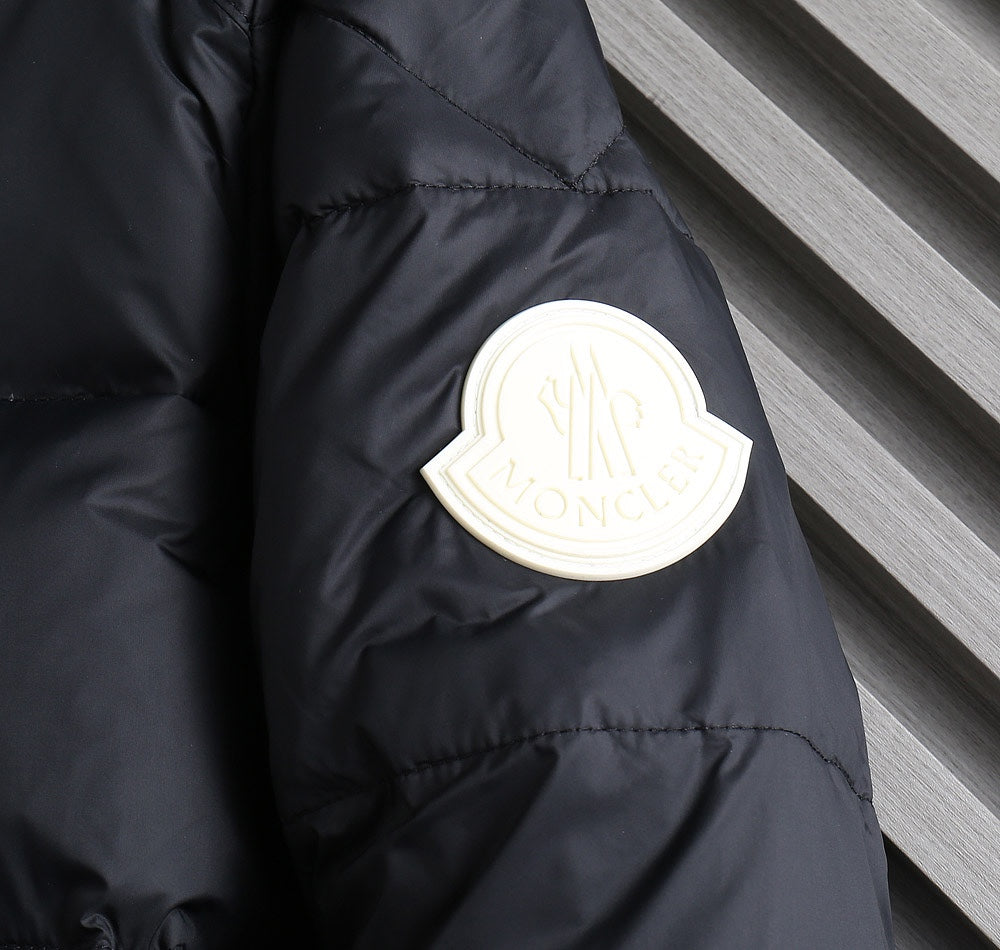 Moncler 2024 FW New Puffer Jacket | Unisex Colorblock Down Coat (M–3XL)