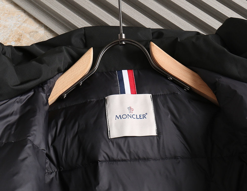 Moncler 2024 FW New Puffer Jacket | Unisex Colorblock Down Coat (M–3XL)