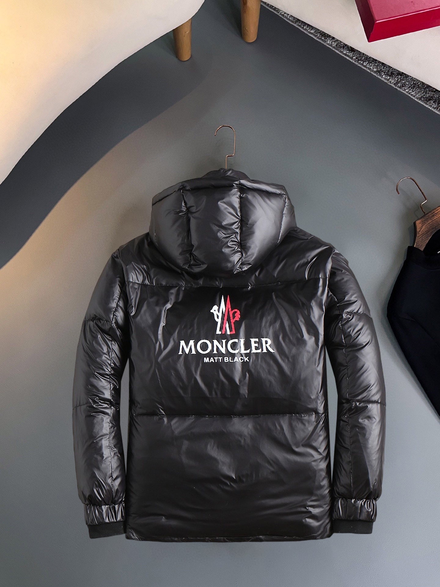 Moncler 2024 FW New Puffer Jacket | Unisex Colorblock Down Coat (M–3XL)