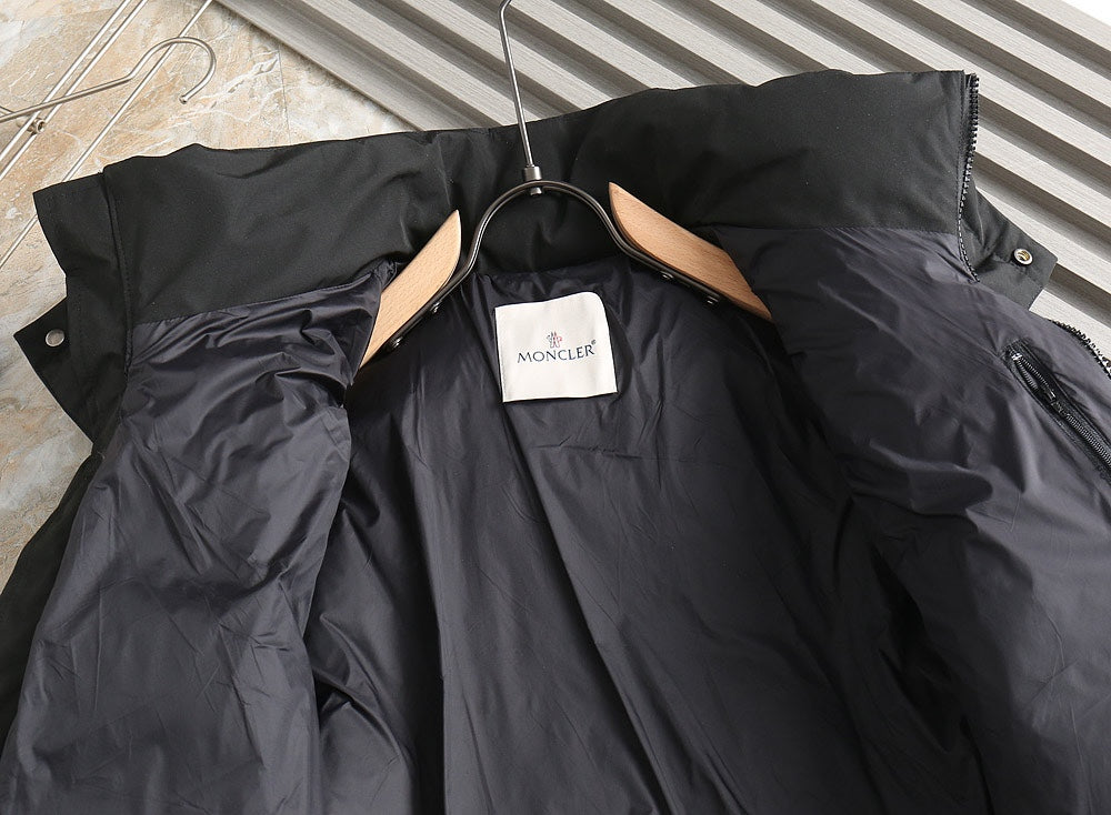 Moncler 2024 FW New Puffer Jacket | Unisex Colorblock Down Coat (M–3XL)