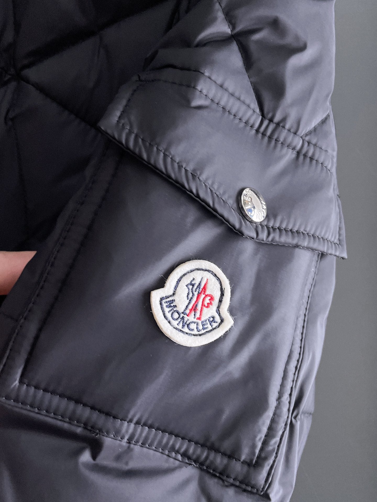 Moncler 2024 FW New Puffer Jacket | Unisex Colorblock Down Coat (M–3XL)
