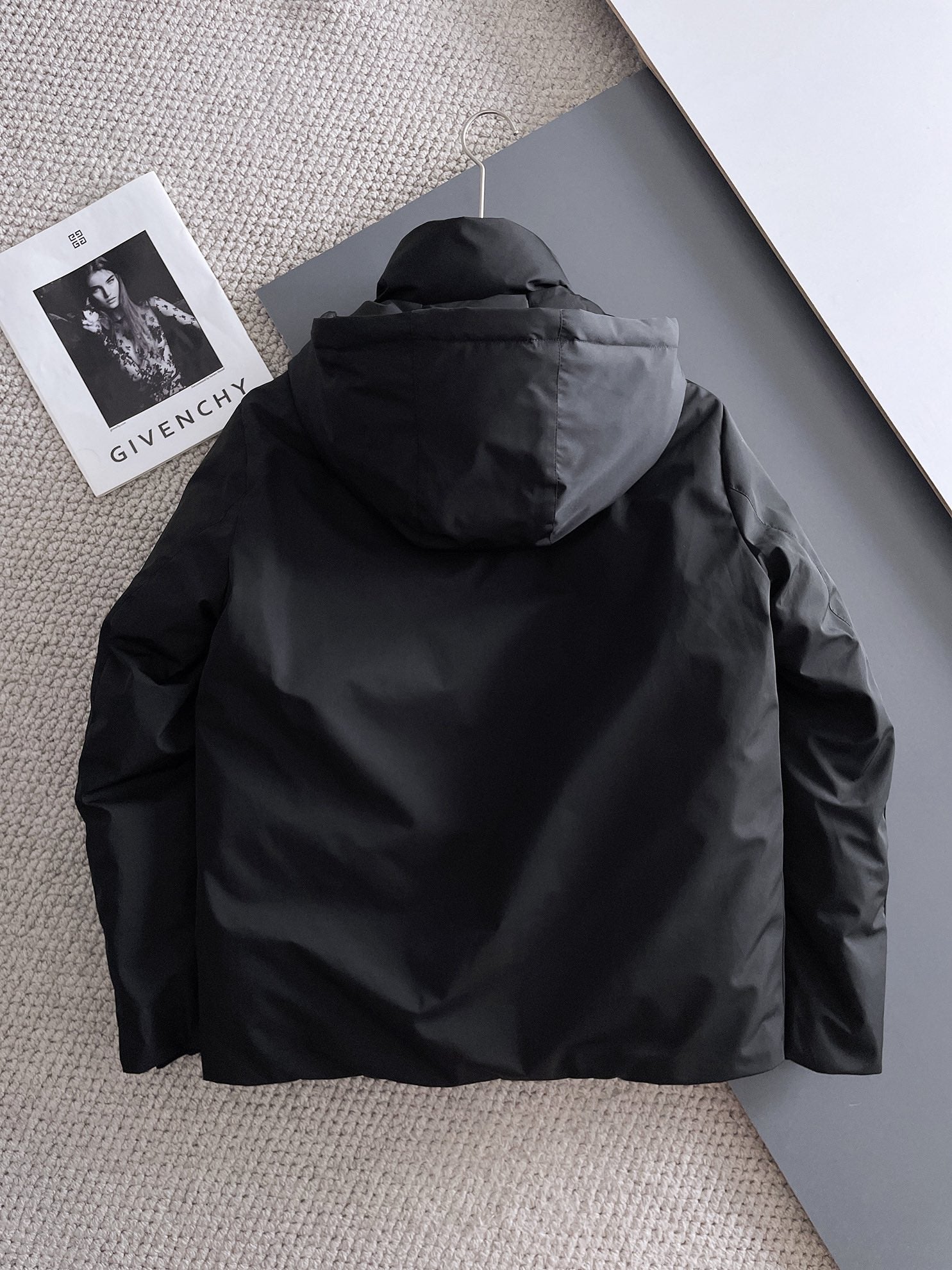 Moncler 2024 FW New Puffer Jacket | Unisex Colorblock Down Coat (M–3XL)