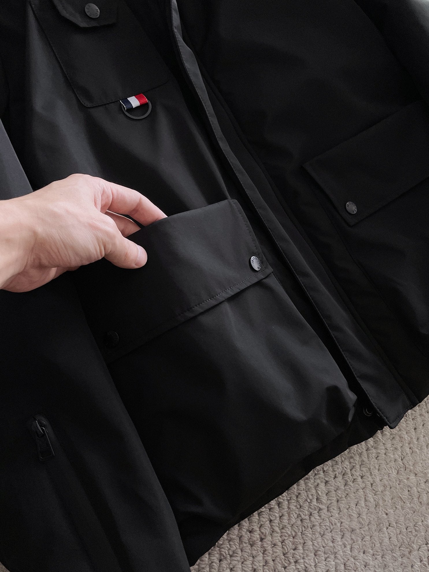 Moncler 2024 FW New Puffer Jacket | Unisex Colorblock Down Coat (M–3XL)