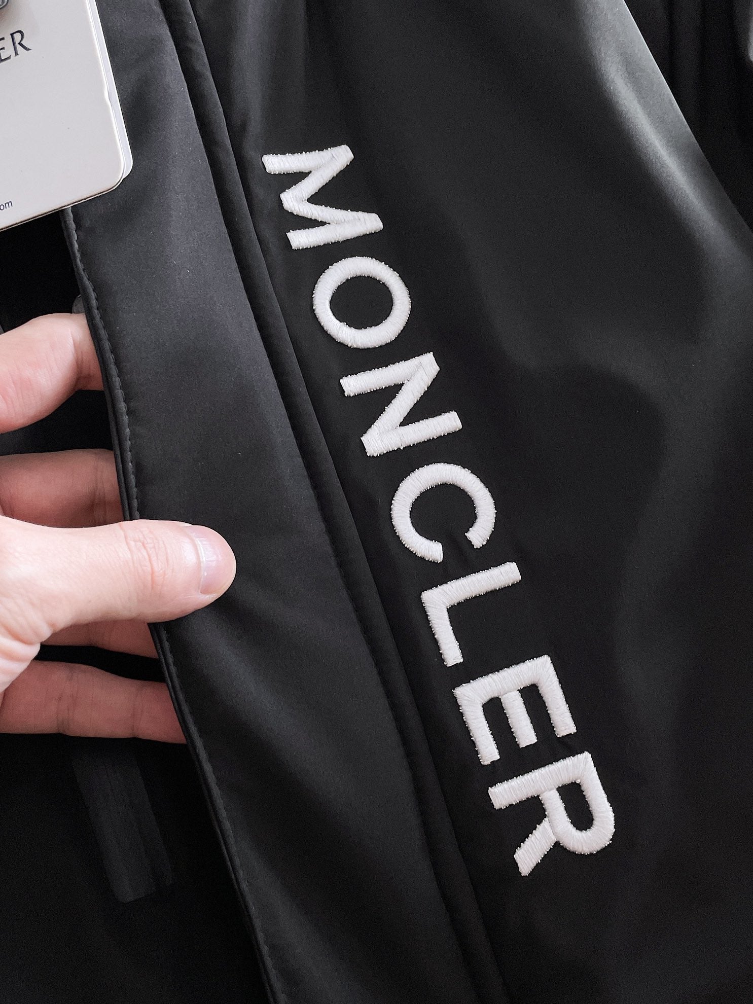 Moncler 2024 FW New Puffer Jacket | Unisex Colorblock Down Coat (M–3XL)