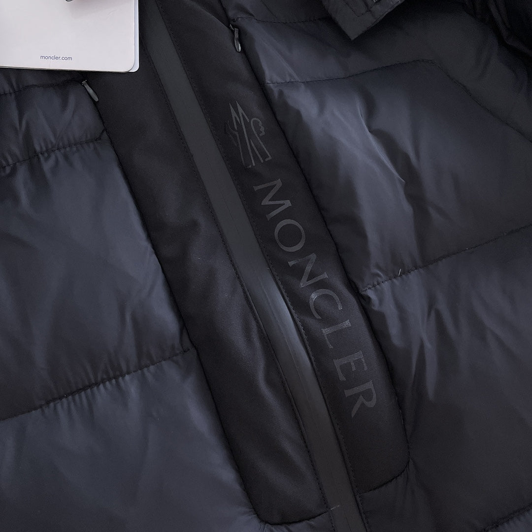 Moncler 2024 FW New Puffer Jacket | Unisex Colorblock Down Coat (M–3XL)