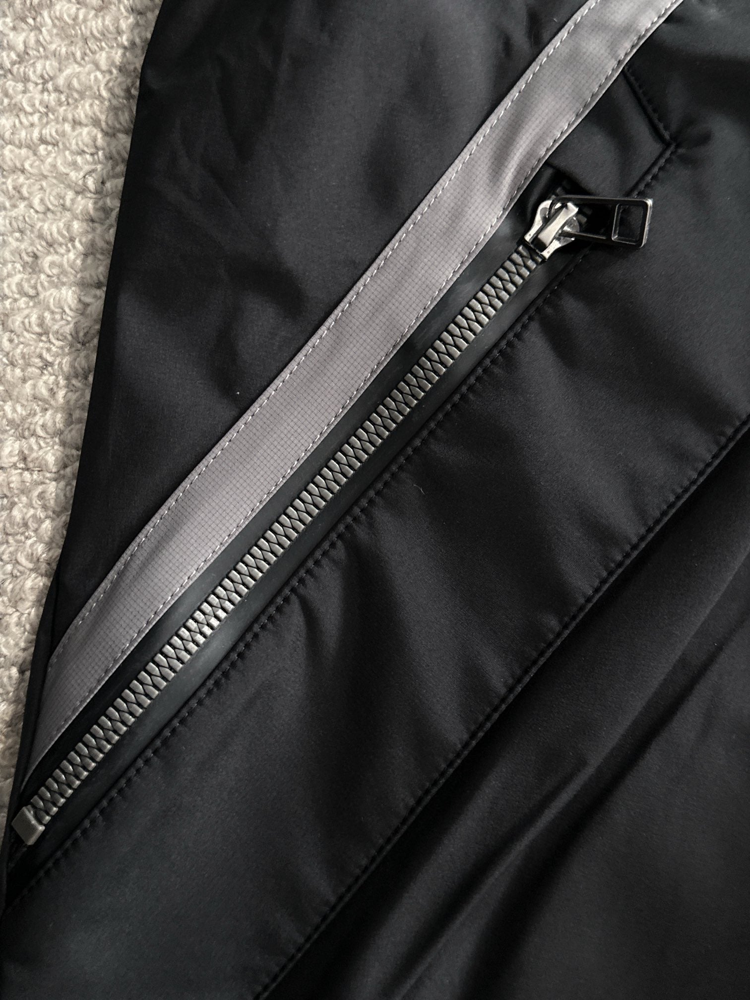 Balenciaga 2024 FW Hooded Nylon Windbreaker Jacket