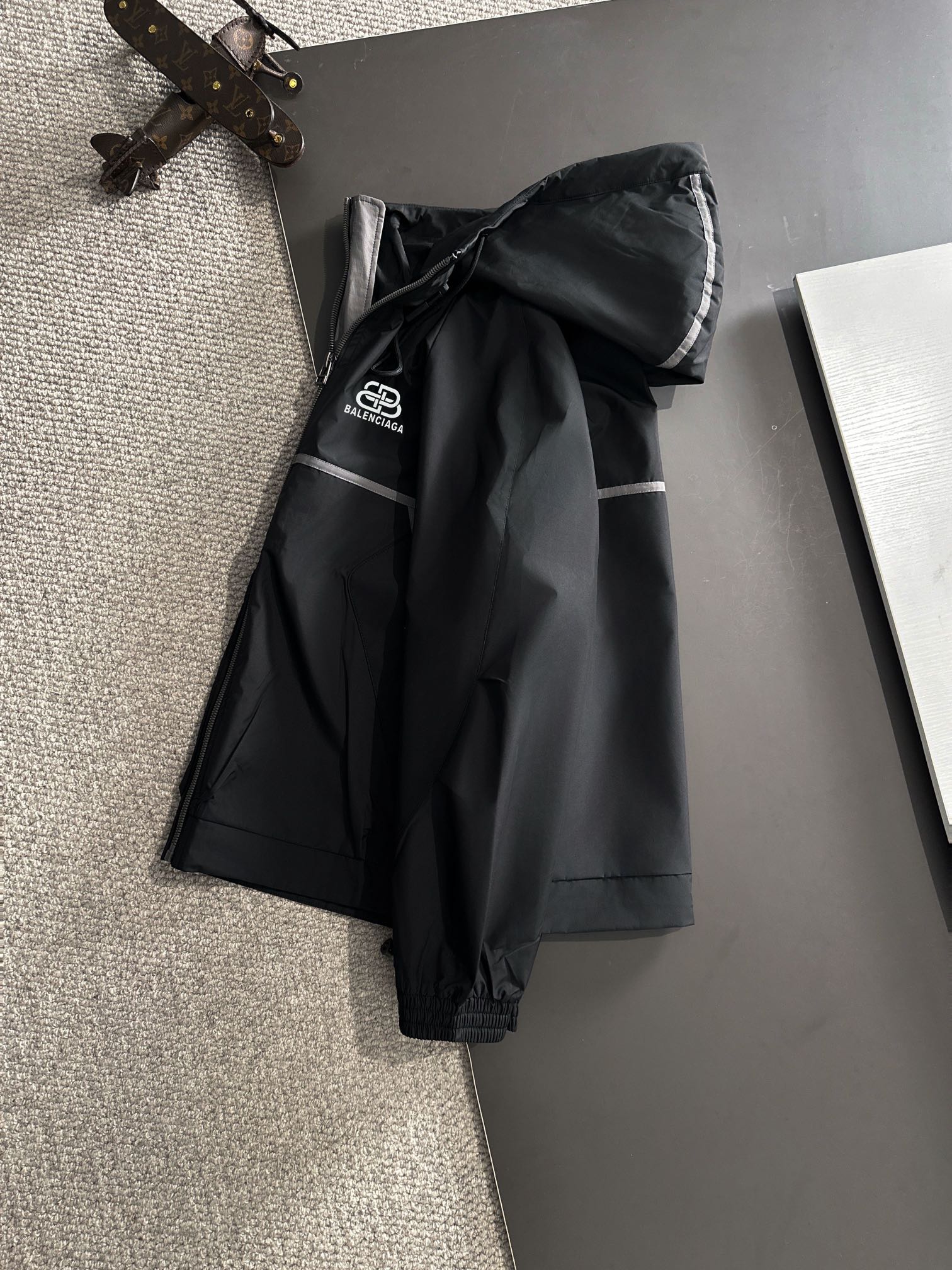 Balenciaga 2024 FW Hooded Nylon Windbreaker Jacket