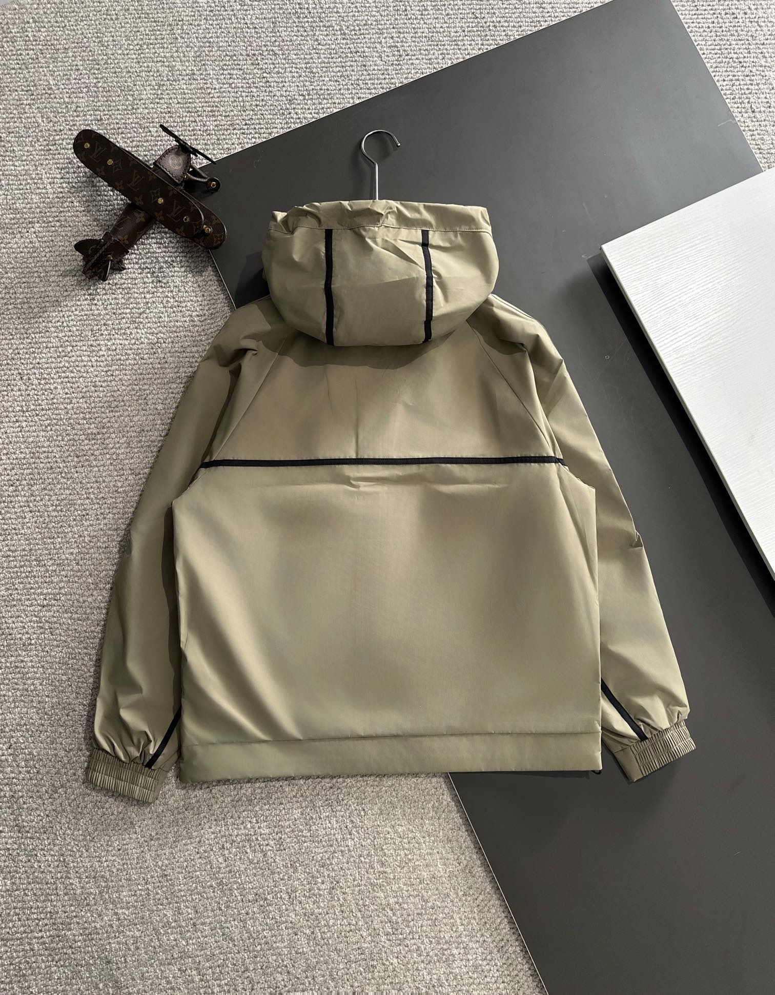 Balenciaga 2024 FW Hooded Nylon Windbreaker Jacket