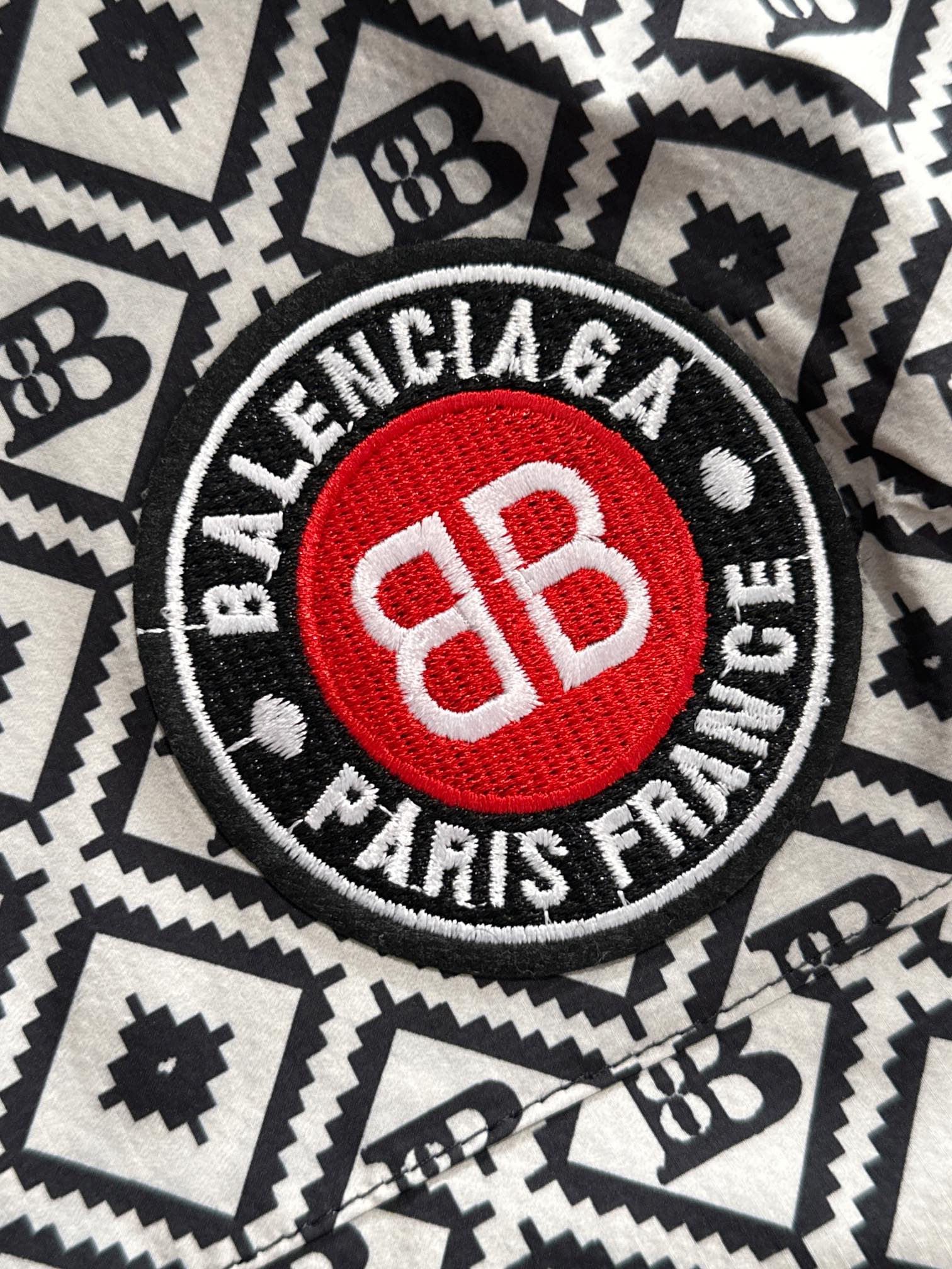 Balenciaga 2024 FW Hooded Windbreaker Jacket