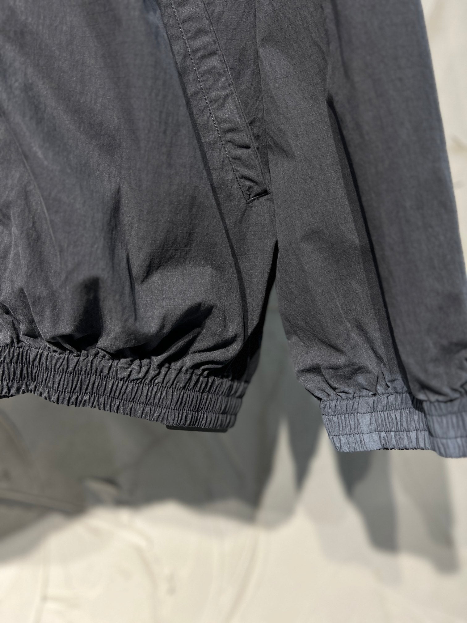 Balenciaga Fall/Winter New Spray-Wash Checkered Jacket & Pants Set (Unisex)