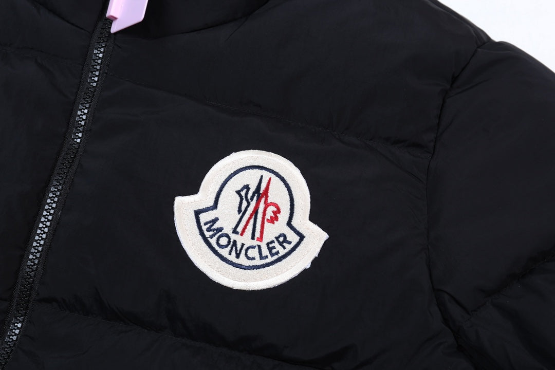 Moncler Citala 24FW Classic Logo Stand Collar Down Jacket | Black | Size S–XL